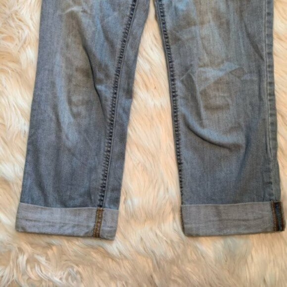 Apt. 9 Straight Crop Jean Modern Fit Light Wash - Picture 3 of 7